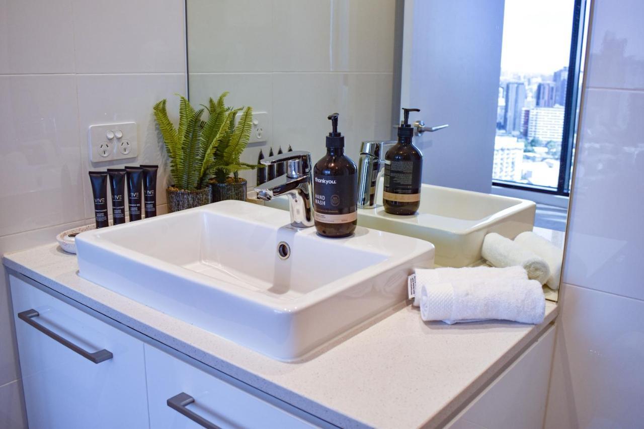 מלבורן Deluxe 3 Bedroom Apartment In Southbank מראה חיצוני תמונה